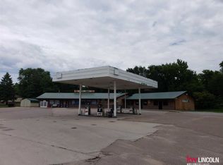 306 S French Ave, Sutton, NE 68979