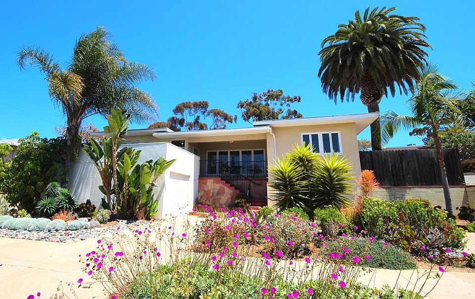 Beautiful Beach Community Home