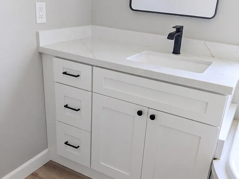 700 E Washington St #3 — Photo 7