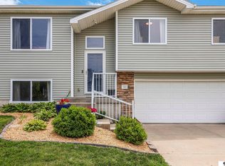 155 Vince Dr, Bennet, NE 68317