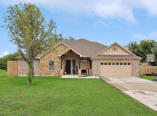342 W Huffman St, Krum, TX 76249