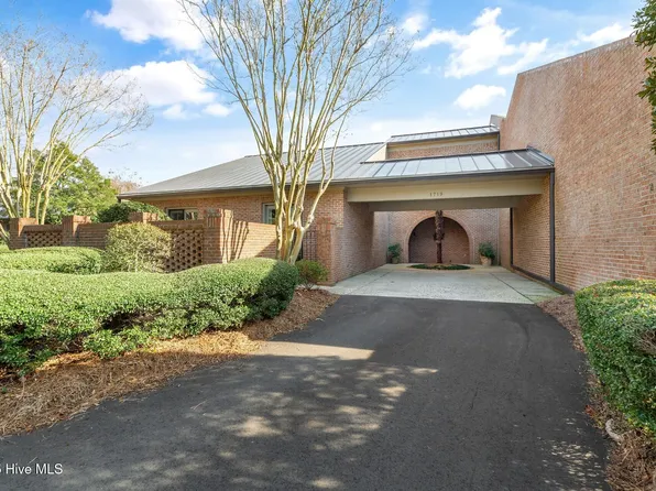 1719 Signature Place, Wilmington, NC 28405