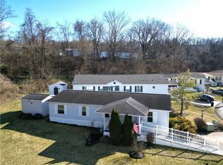 126 Eagle Pointe Ests, New Eagle, PA 15067