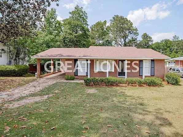 2810 9th Pl, Phenix City, AL 36869