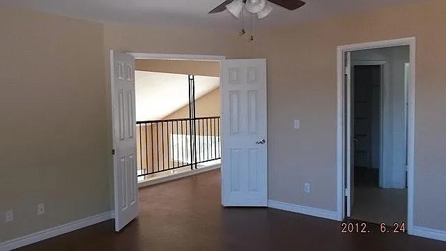 6 bed, 1700 sqft, $2,995 — Photo 4