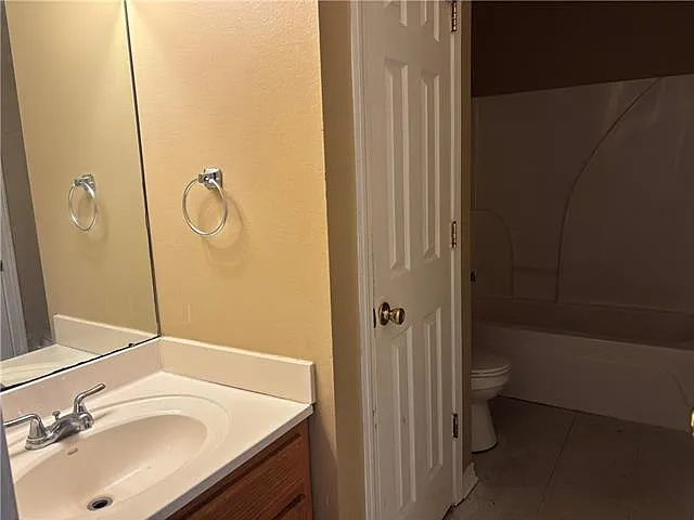 13413 Tiger Ave #D — Photo 7