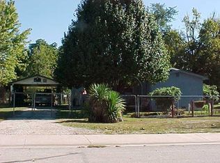 806 S 2nd St, Davis, OK 73030