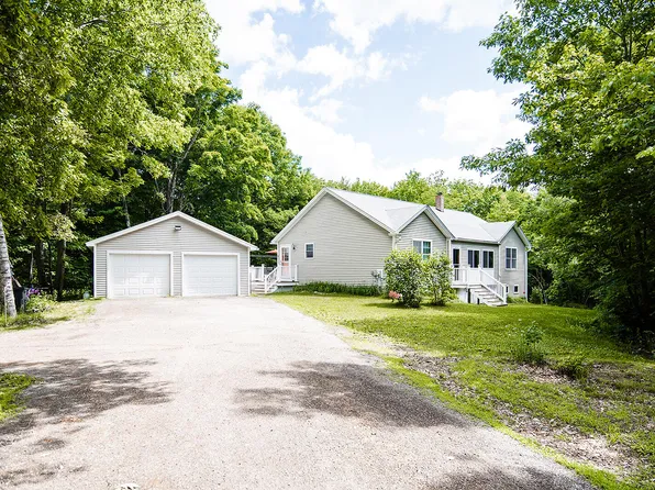 115 Ledgeview Road, Greene, ME 04236