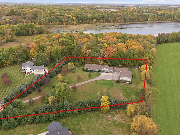 3rd image of 5384 Agate Rd