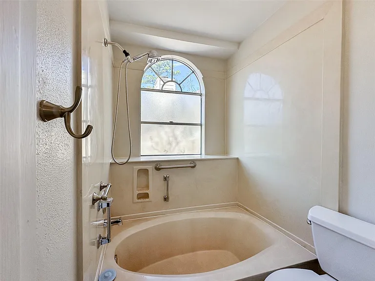 5515 Strack Rd #135 — Photo 24