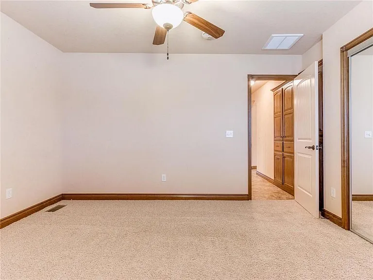 4908 Arbuckle Dr — Photo 33