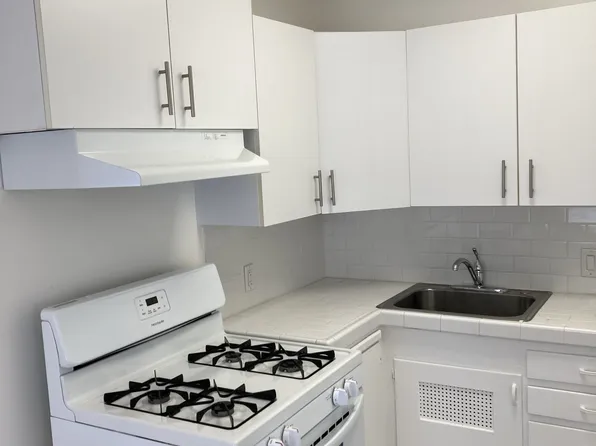 427 Montana Ave APT 22, Santa Monica, CA 90403