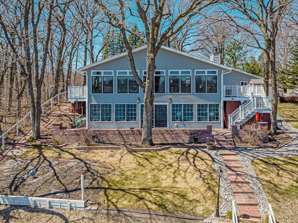 14259 W Lake Sallie Dr, Detroit Lakes, MN 56501