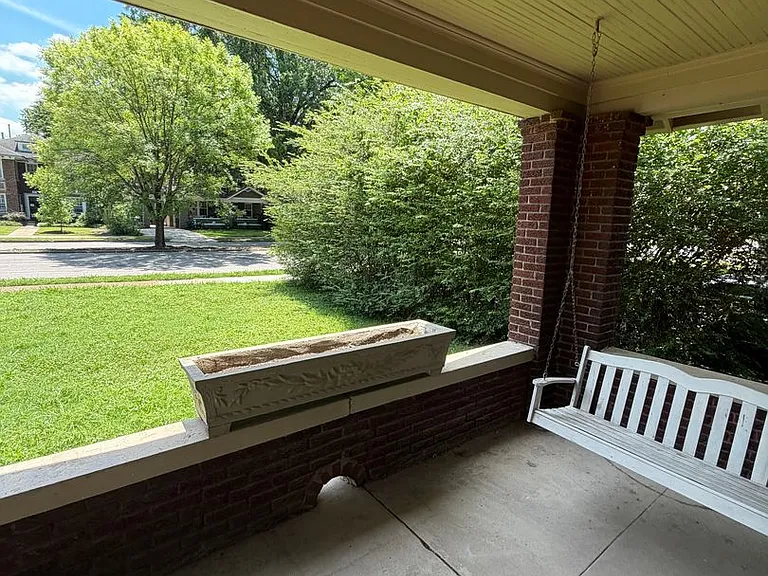 1828 Tutwiler Ave — Photo 9