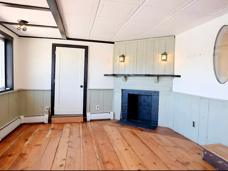114 Garvins Falls Rd #A — Photo 6