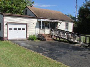 7527 Orchard Rd, Radford, VA 24141