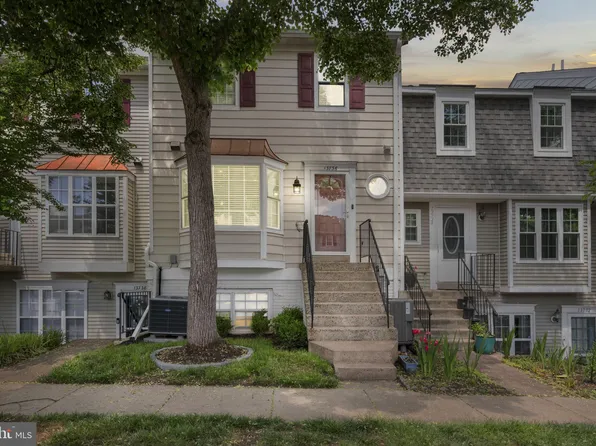 13736 Autumn Vale Ct #16E, Chantilly, VA 20151