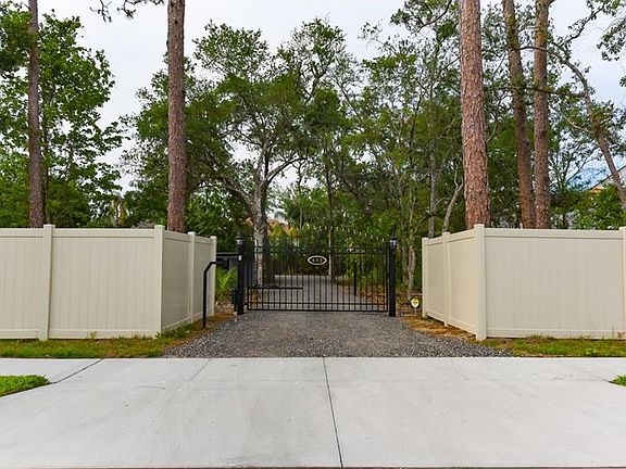 2nd image of 462 White Cotton Cir