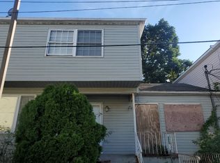 222-46 141st Ave, Springfield Gardens, NY 11413