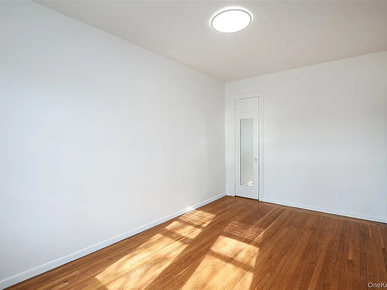 11525 Metropolitan Ave #233 — Photo 15