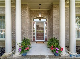 308 Blue Creek Dr, Harvest, AL 35749
