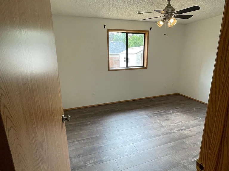 1315 NE 9th Way — Photo 30