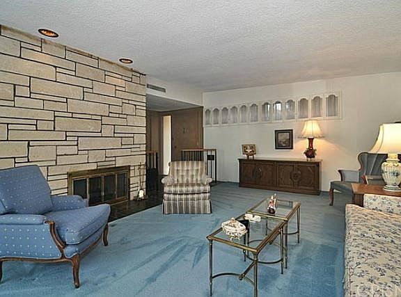 3rd image of 6104 Mary Ellen Ave