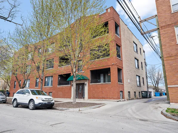 3918 W Roscoe St Unit 2, Chicago, IL 60618