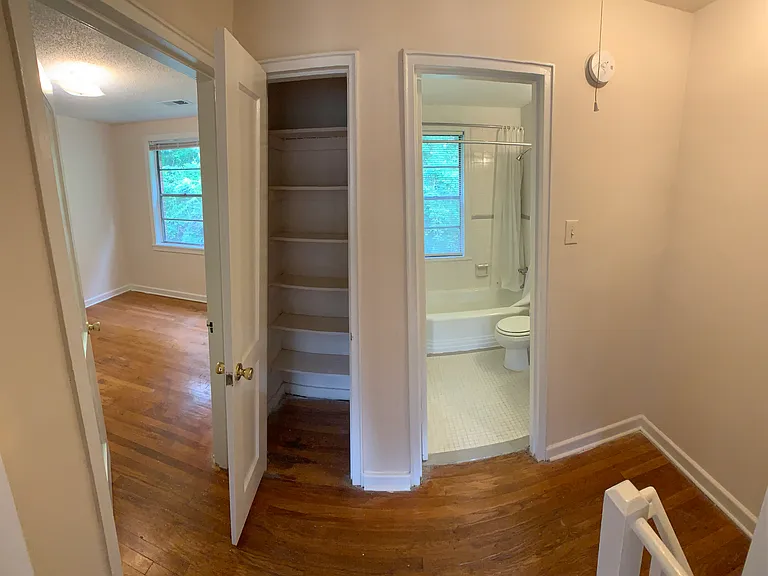 1662 Valley Ave — Photo 52