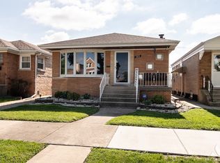 5831 S Meade Ave, Chicago, IL 60638