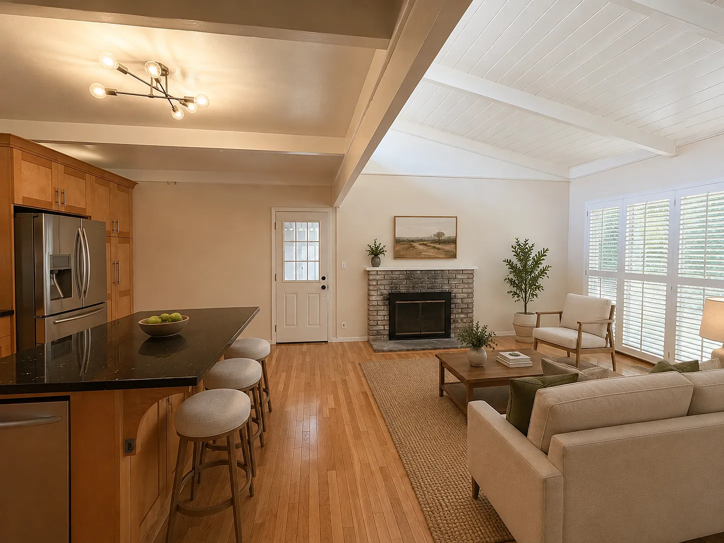 3 bed, 1100 sqft, $4,995 — Photo 4