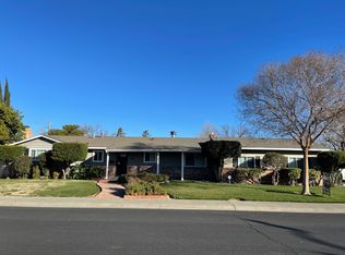 29 Cypress Dr, Woodland, CA 95695