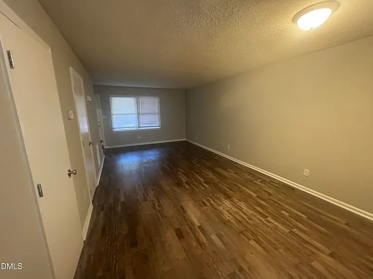 5105 Vann St #C — Photo 3