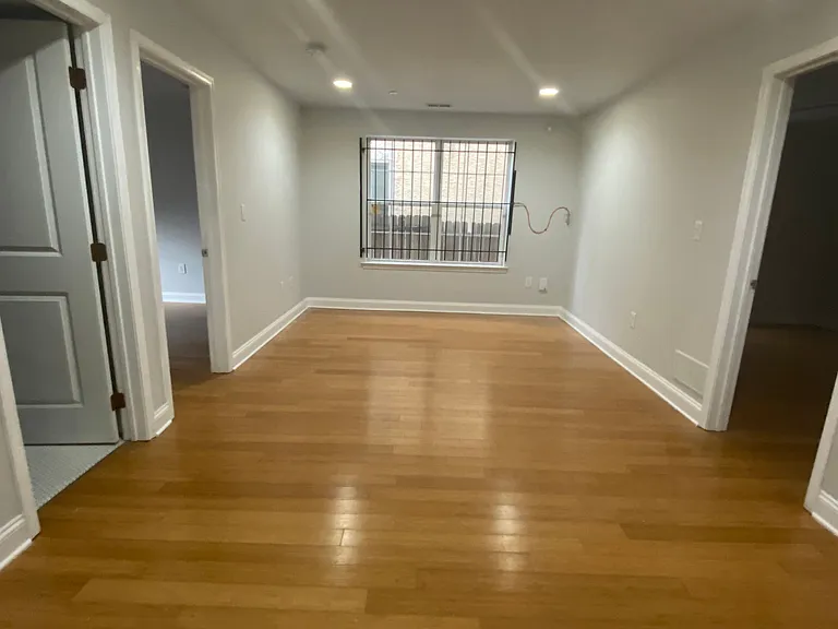 1936 N 17th St #1R — Photo 3