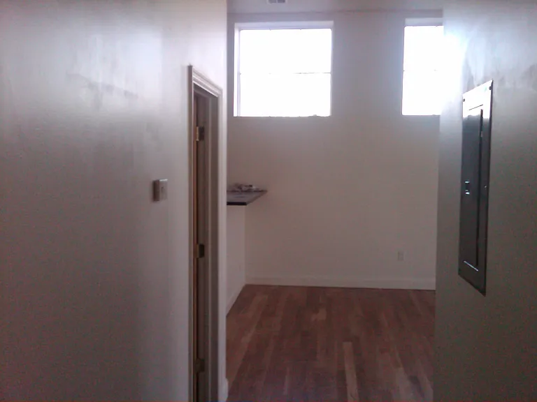 27 Western Avenue — Photo 13