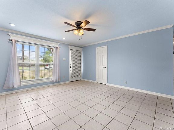 5th image of 5004 Country Club Ct