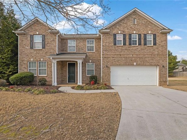 1260 Sailwind Ct, Buford, GA 30518