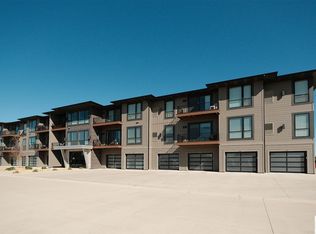 1351 13th Ave SE UNIT 308, Sioux Center, IA 51250