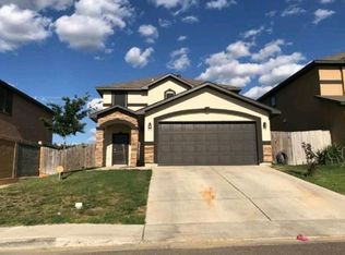 901 Bartolome Ln, Laredo, TX 78043