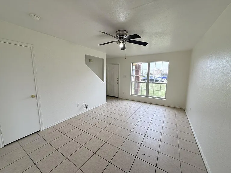 1210 Industrial Blvd #A — Photo 4