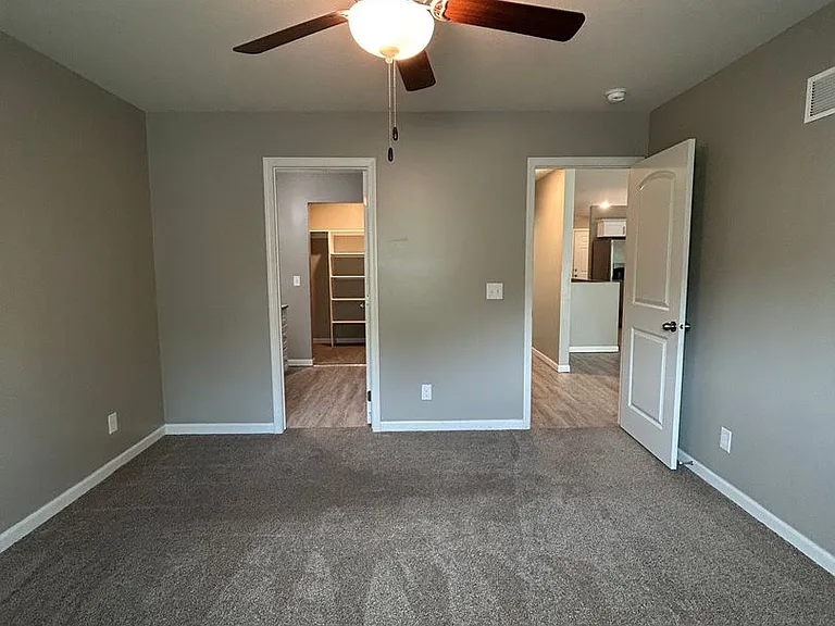 1059 N 170th Ave — Photo 24