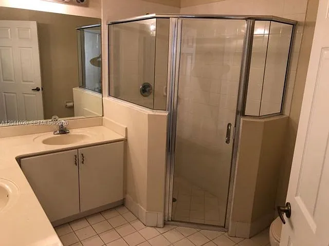 11823 SW 152nd Ct — Photo 11