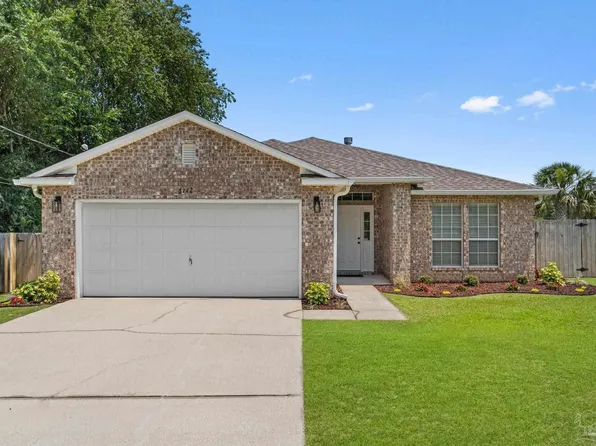 6742 Britt St, Navarre, FL 32566