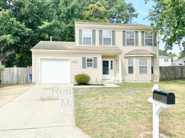 926 Woodcreek Dr, Newport News, VA 23608