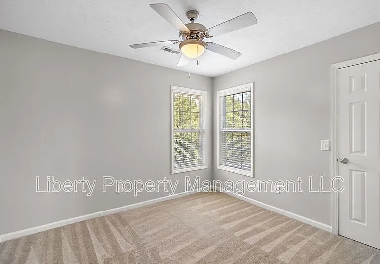 65 Grover Pl — Photo 9