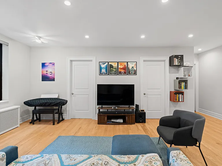 109-20 Queens Blvd #5D — Photo 1
