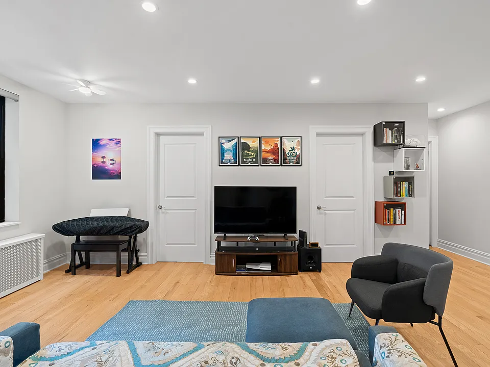 109-20 Queens Blvd #5D