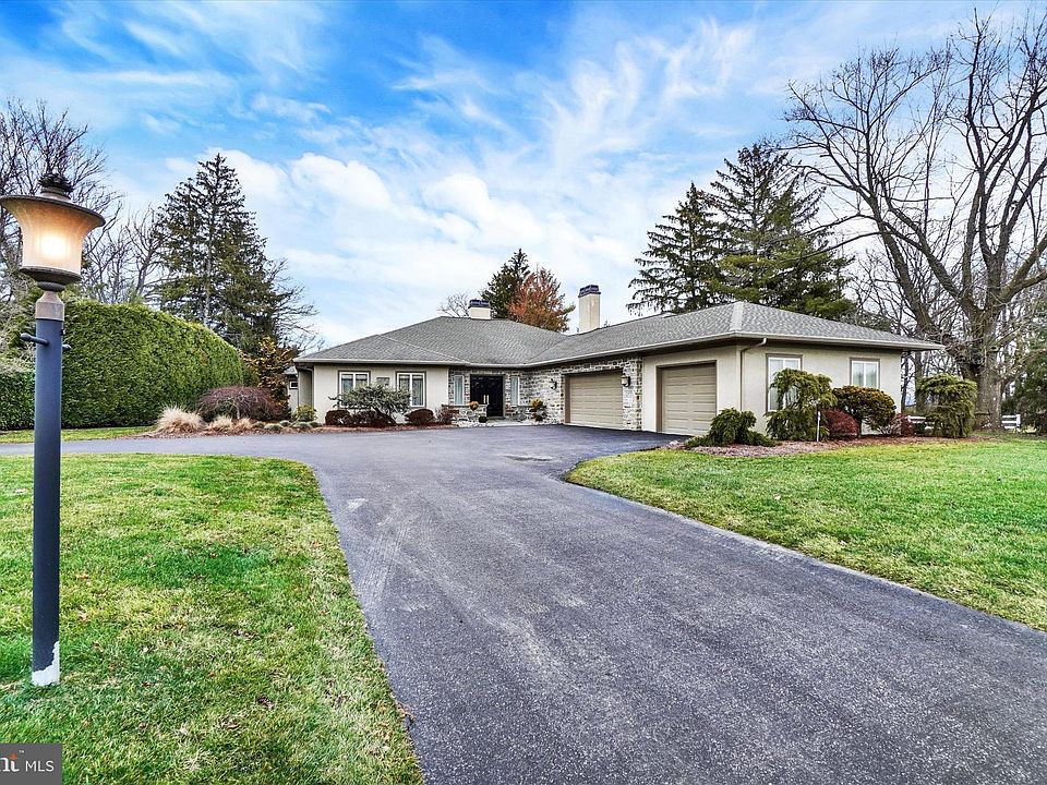 1500 Rosewood Ln, York, PA 17403 | Zillow