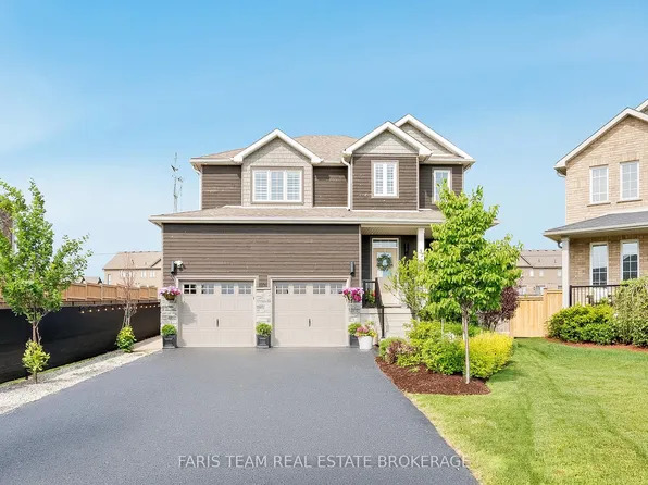 37 Lockerbie Cres, Collingwood, ON L9Y 0Y9