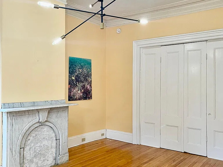 116 Emery St #1 — Photo 8
